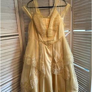 Torrid exclusive collection sz 16 Beauty &the Beast Belle dress